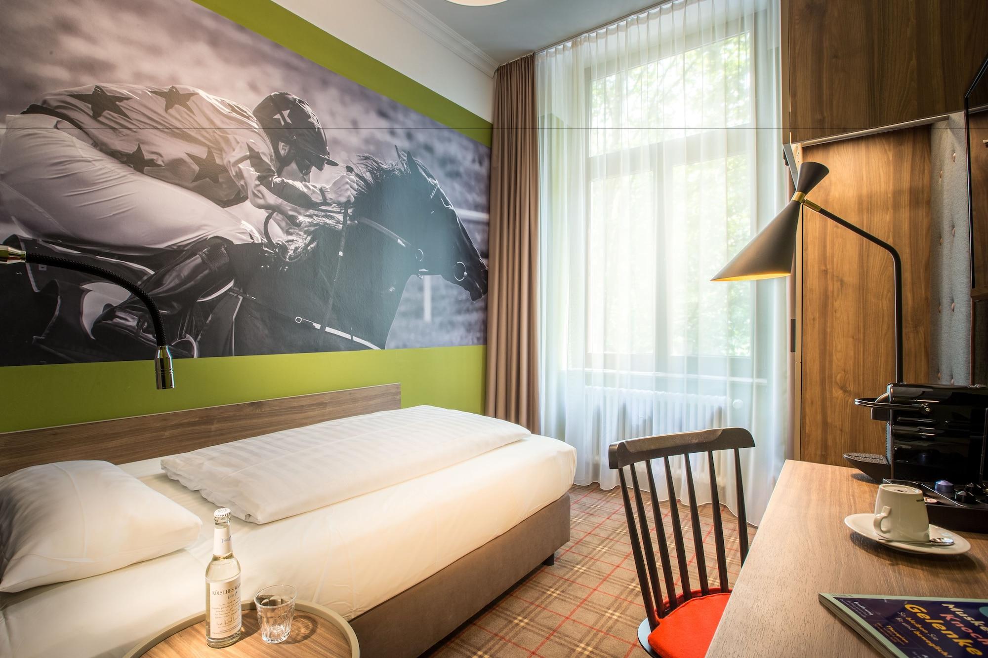 The Ascot Hotel Koln Bagian luar foto